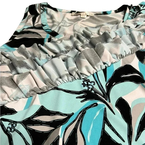 CLEO. Y2K, tank top,frills,floral,cottagecore,boho,artsy,feminine,diagonal frill - Picture 14 of 15